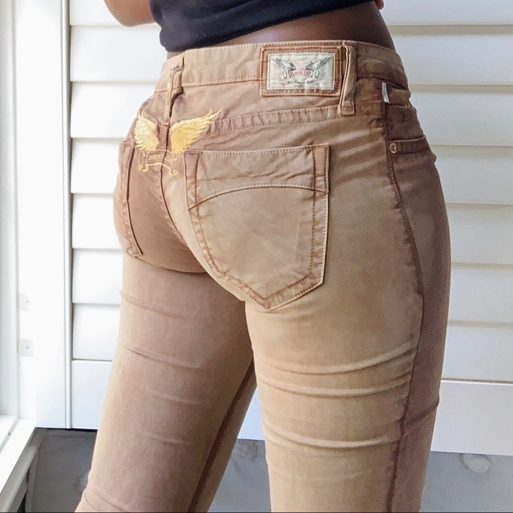 Rustic Robin’s Jeans